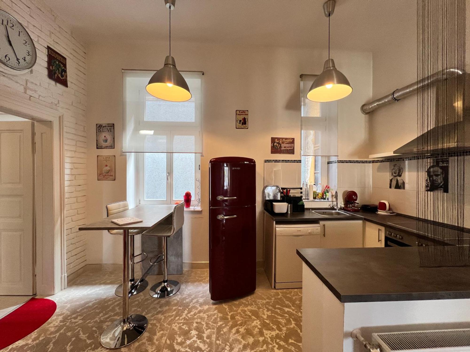 Czingu-Lak Apartment มิชโคลซ์ ภายนอก รูปภาพ