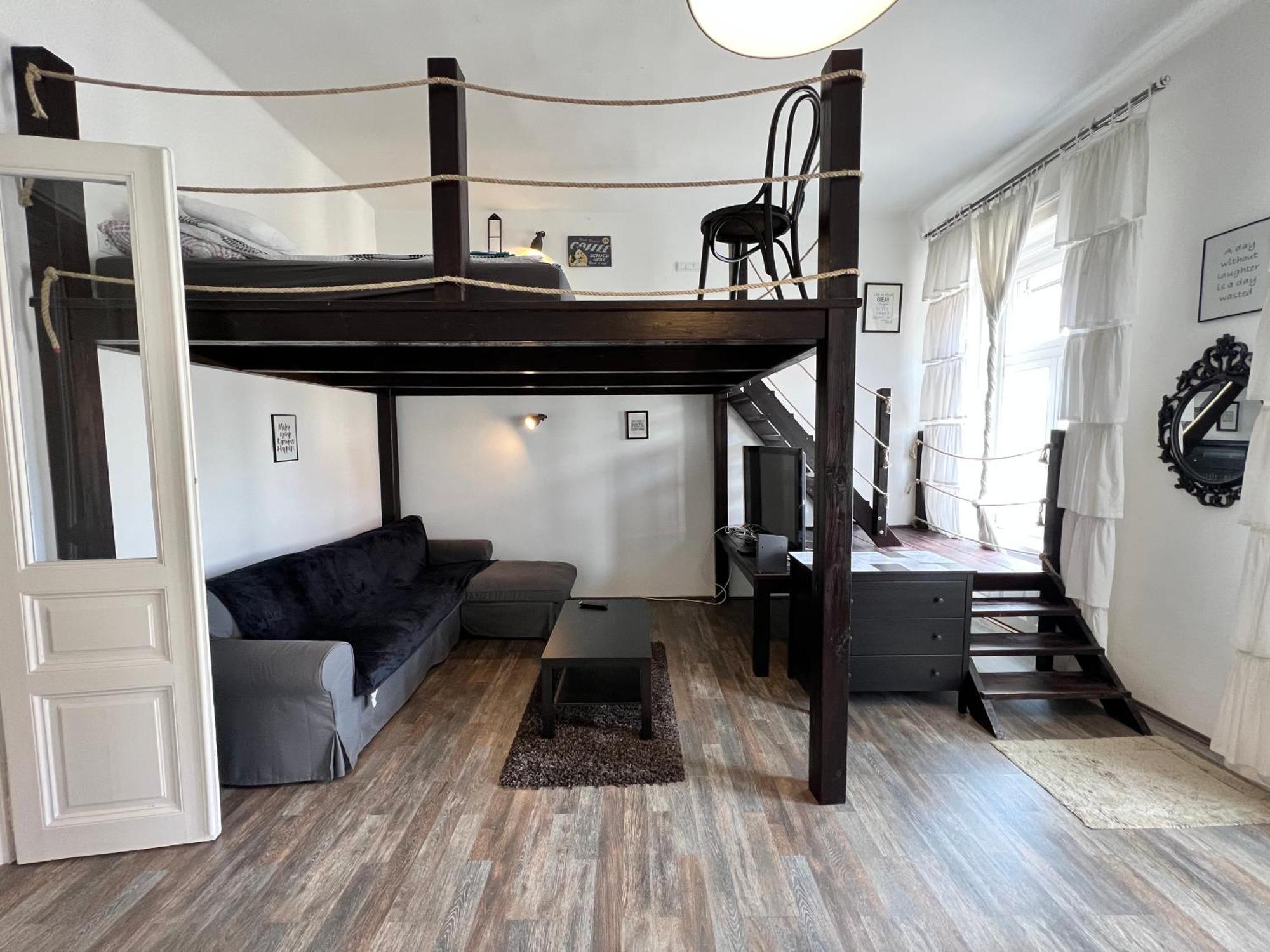 Czingu-Lak Apartment มิชโคลซ์ ภายนอก รูปภาพ